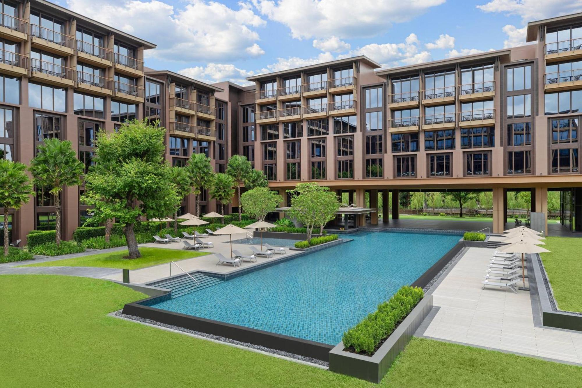 Courtyard By Marriott Bangkok Suvarnabhumi Airport Exterior foto