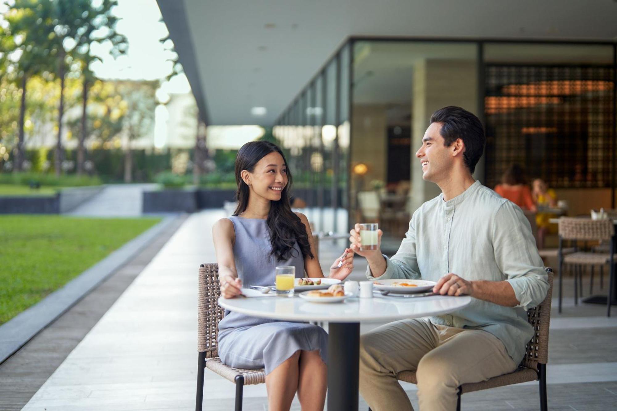 Courtyard By Marriott Bangkok Suvarnabhumi Airport Exterior foto
