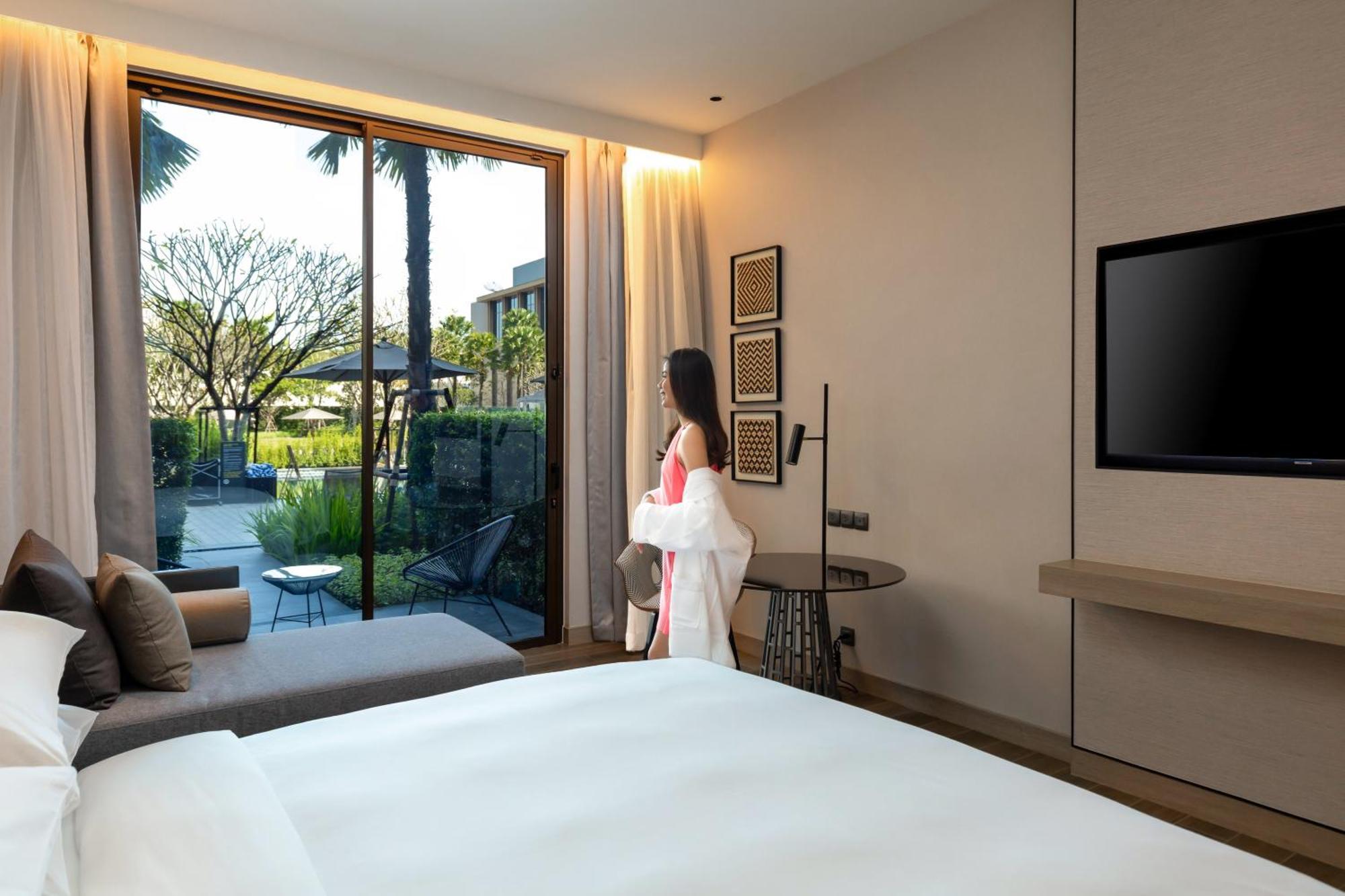 Courtyard By Marriott Bangkok Suvarnabhumi Airport Exterior foto