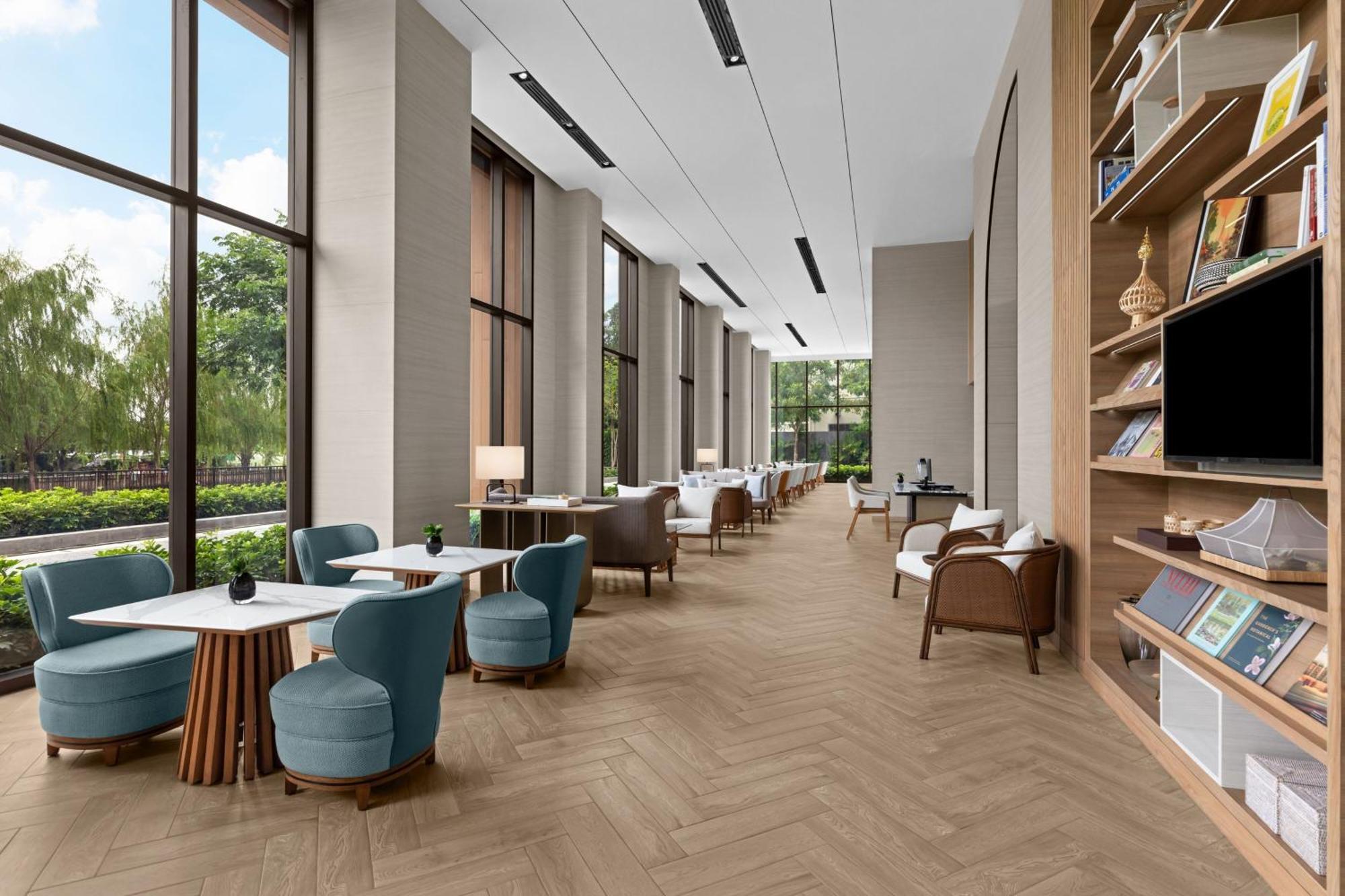 Courtyard By Marriott Bangkok Suvarnabhumi Airport Exterior foto